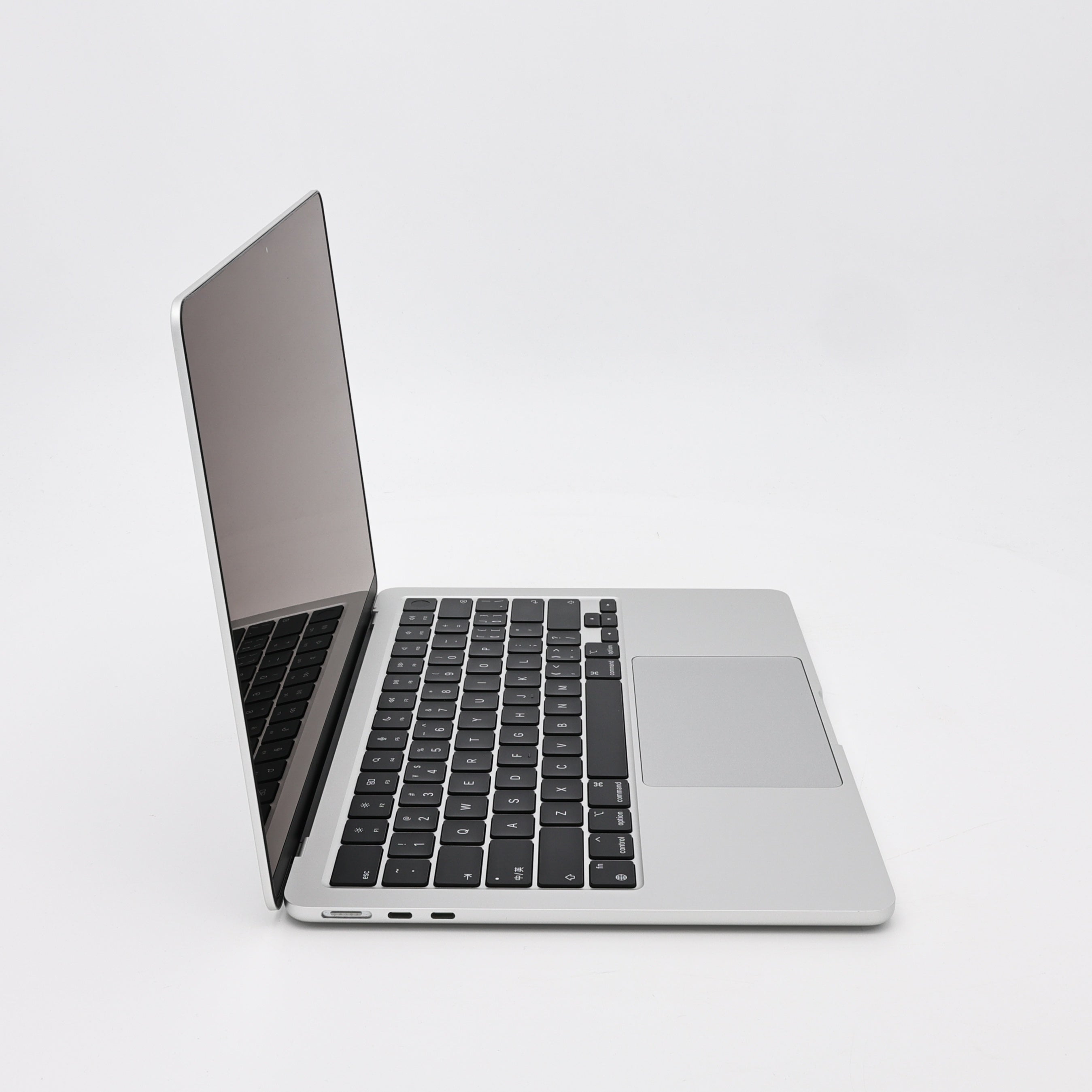 95新 Apple MacBook Air 22年 13寸 M2（8+10核） 8G RAM 512G SSD 銀色