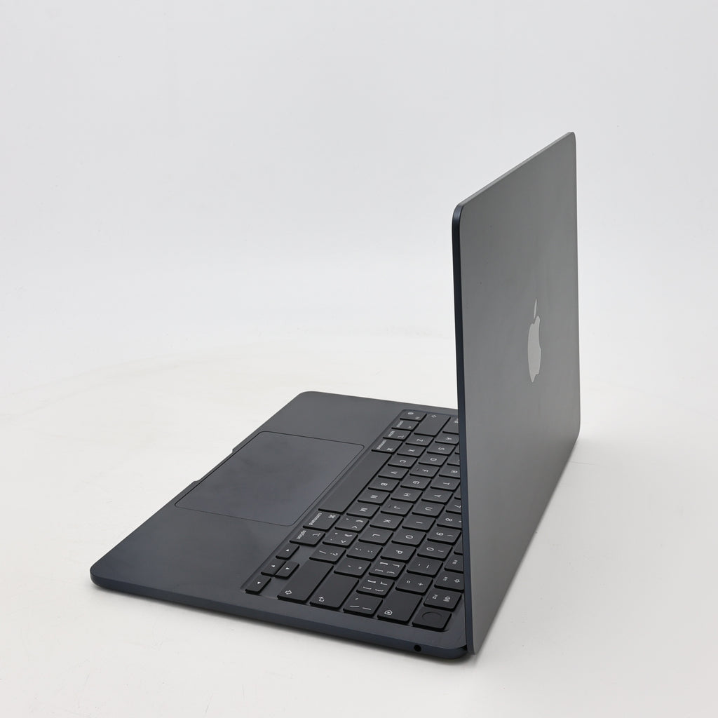 95新 Apple MacBook Air 22年 13寸 M2（8+8核） 8G RAM 256G SSD 午夜色