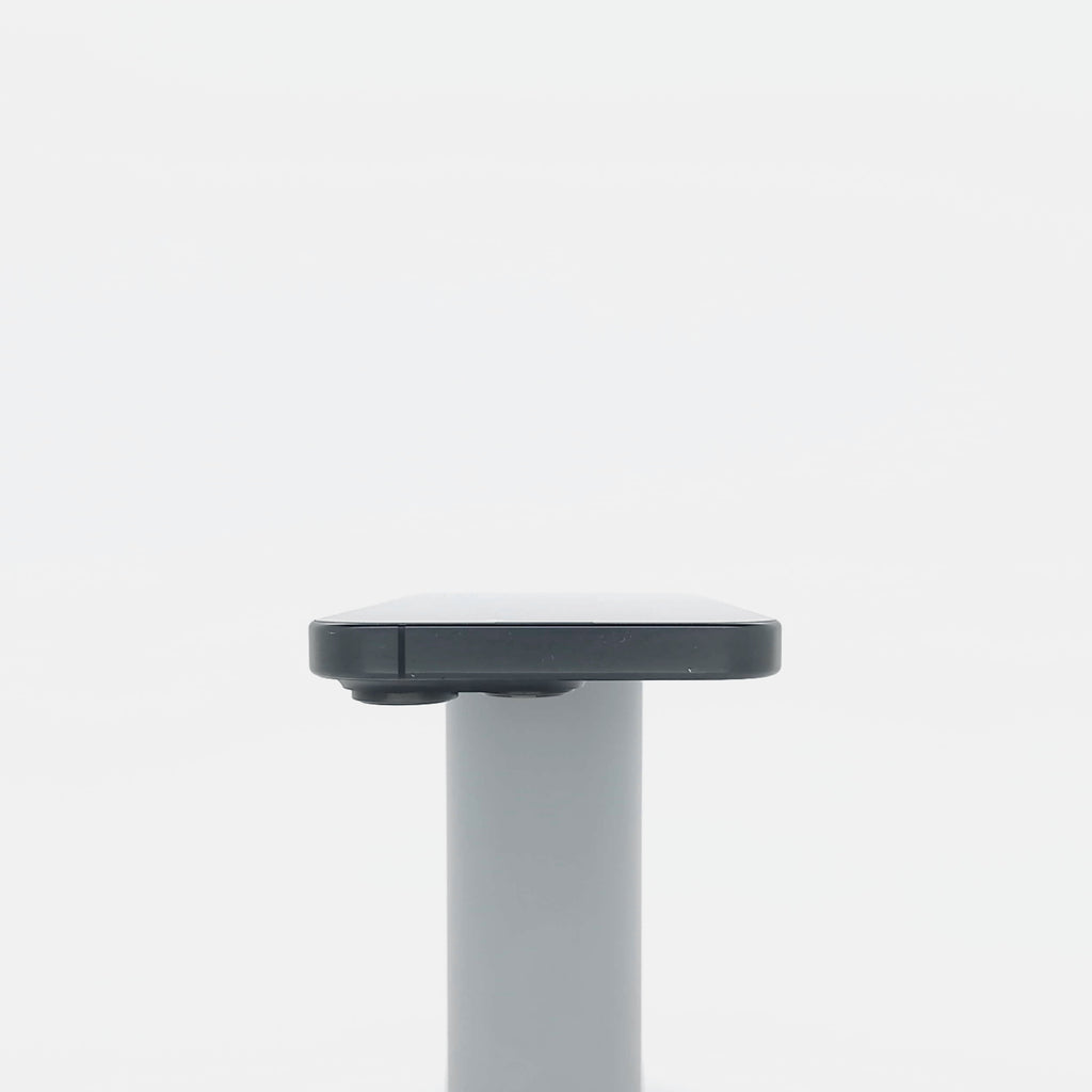 95新 Apple iPhone 16 Pro 128G 黑色鈦金屬 中國大陸版