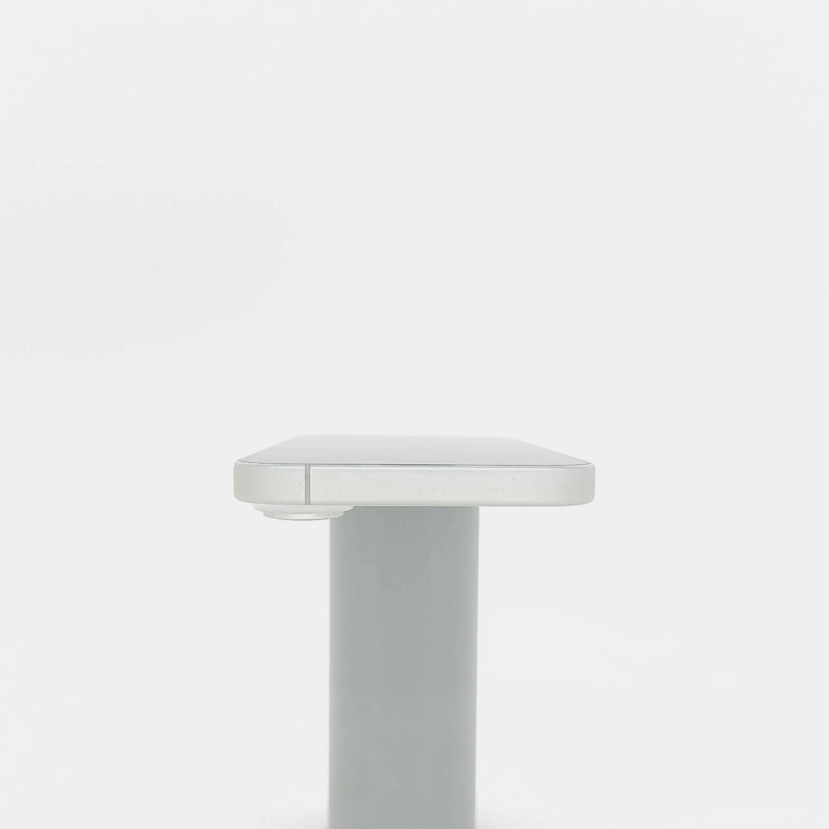 95新 Apple iPhone 16 256G 白色 中國大陸版