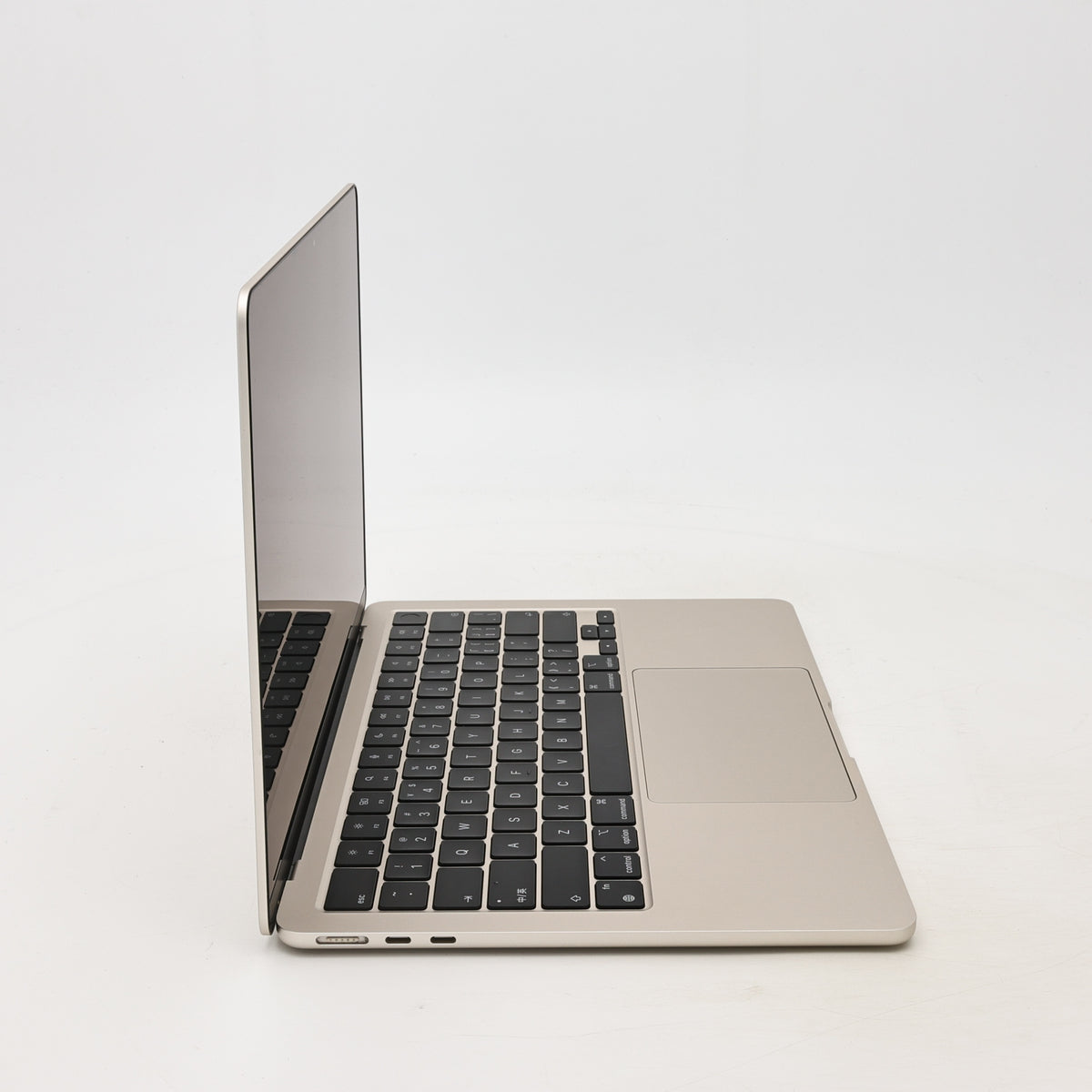 95新 Apple MacBook Air 22年 13寸 M2（8+8核） 16G RAM 256G SSD 星光色