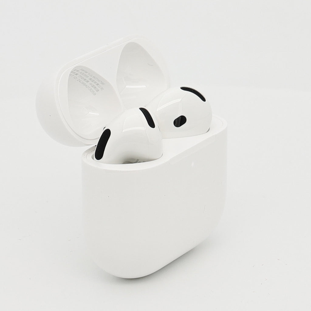 99新 Apple AirPods 4 (支持主動降噪) 白色