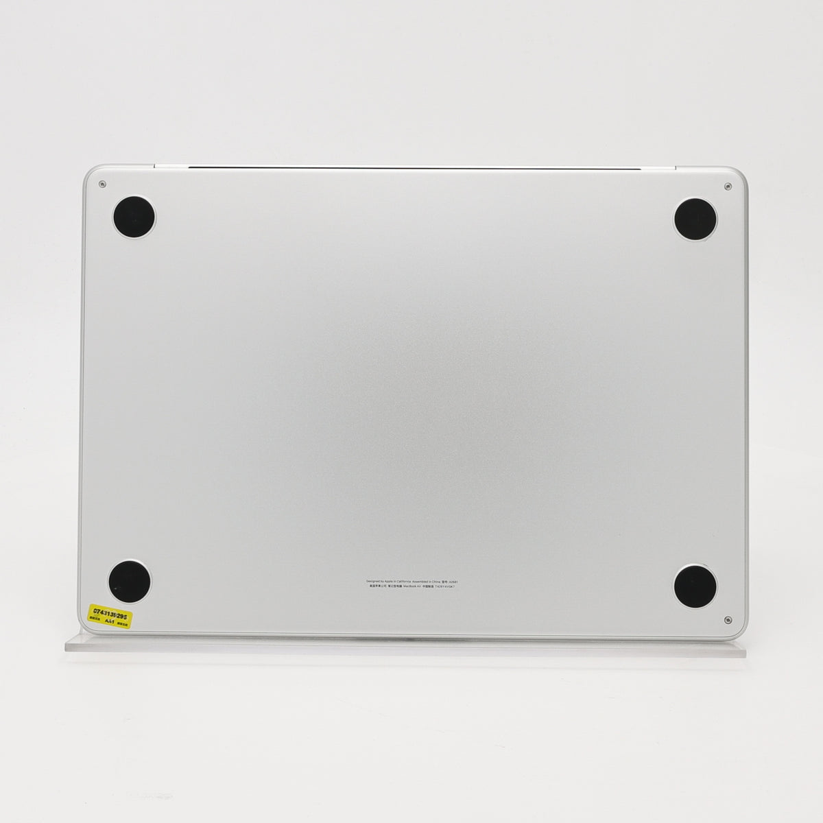 95新 Apple MacBook Air 22年 13寸 M2（8+8核） 8G RAM 256G SSD 銀色