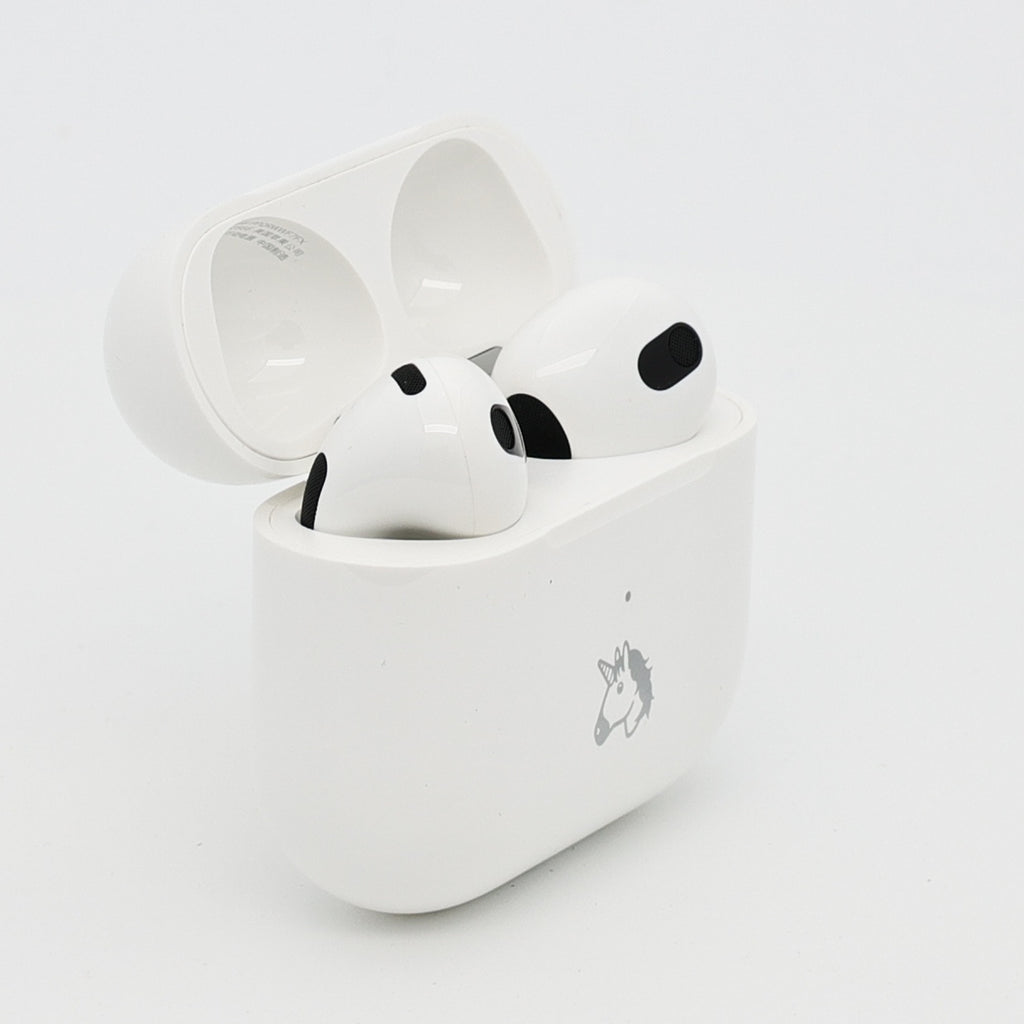 99新 Apple AirPods 3 白色