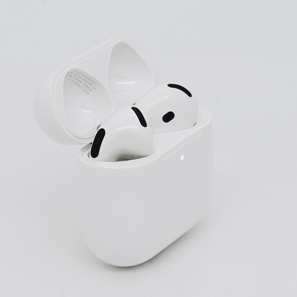 99新 Apple AirPods 4 (支持主動降噪) 白色