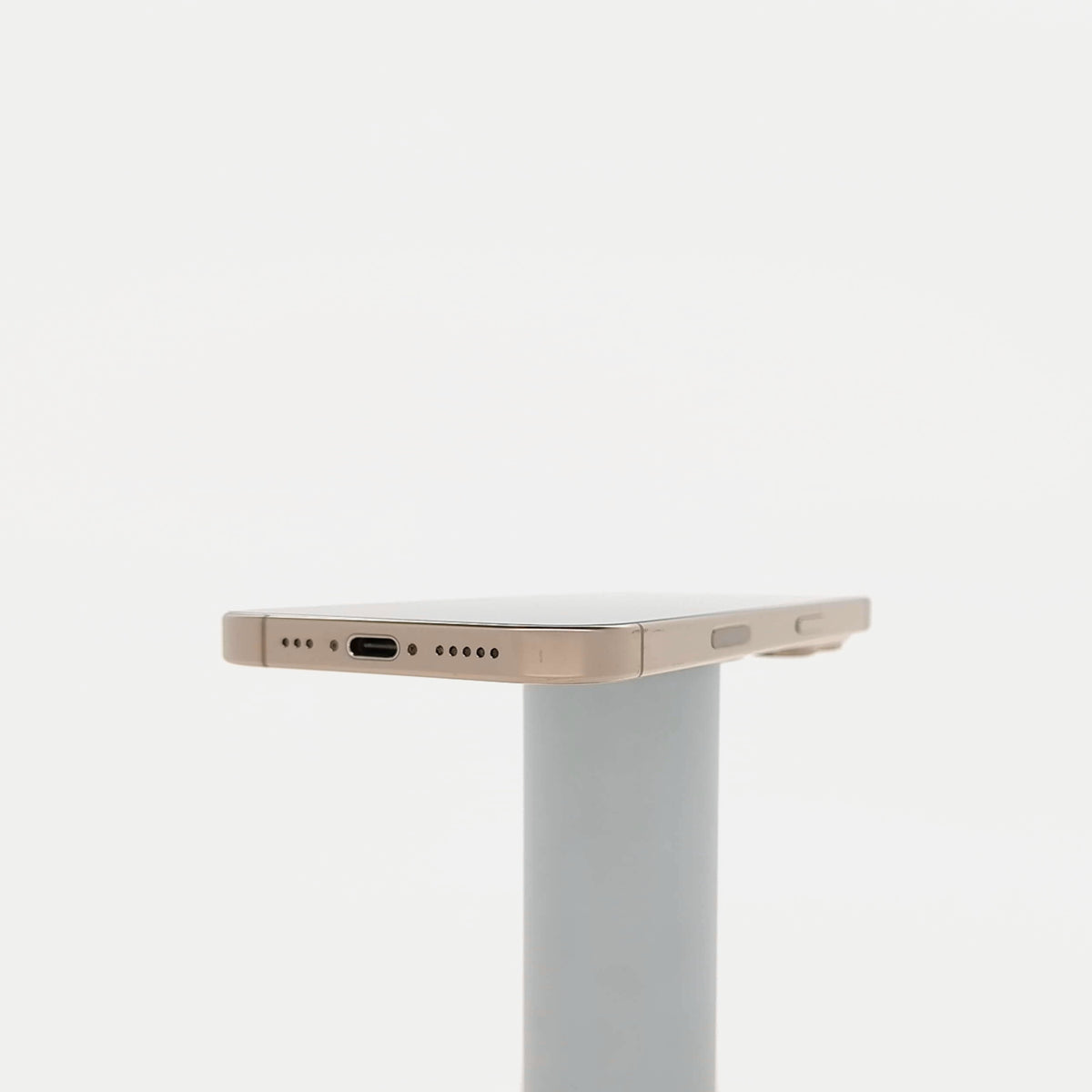 95新 Apple iPhone 16 Pro 128G 沙漠色鈦金屬 中國大陸版