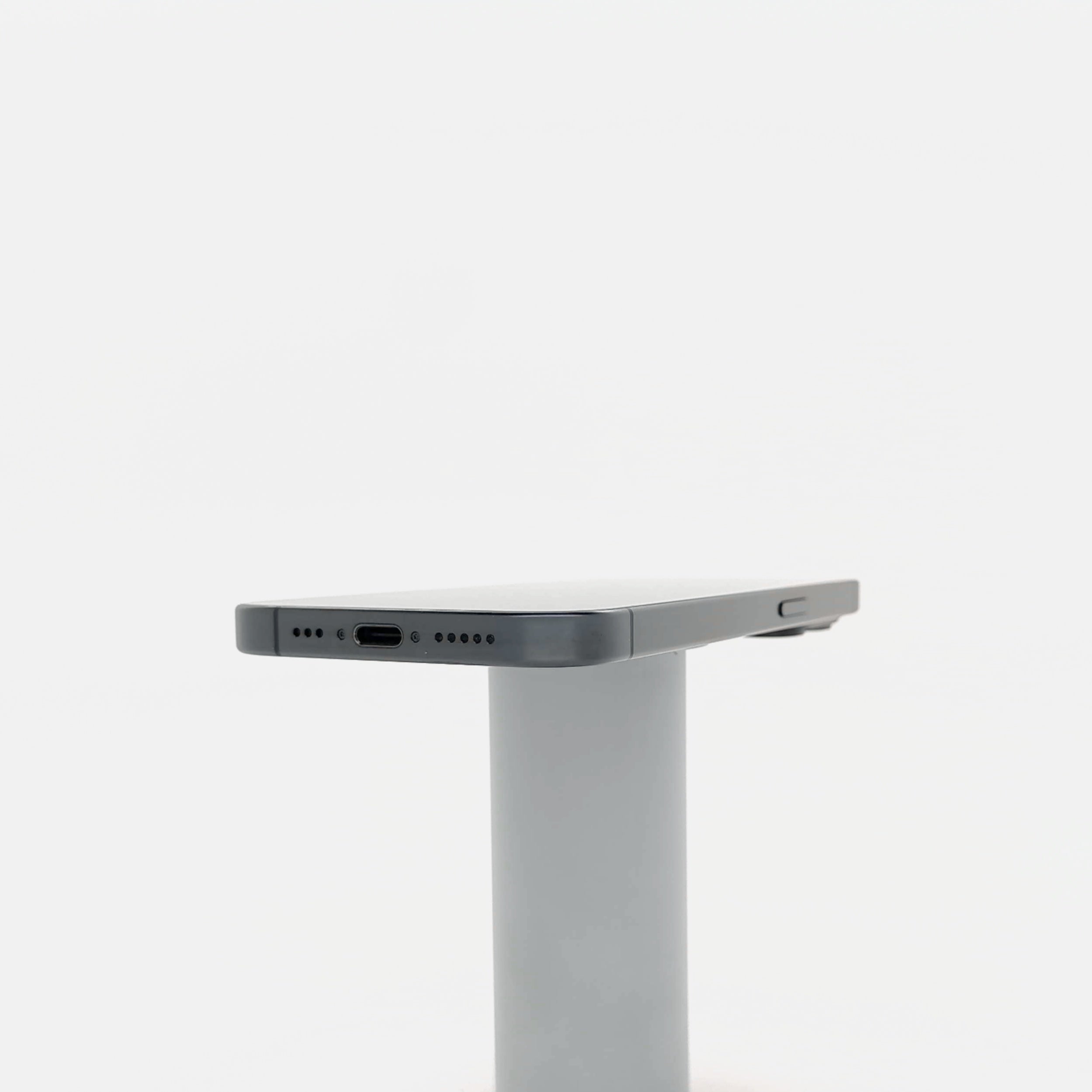 95新 Apple iPhone 15 Pro 128G 黑色鈦金屬 中國大陸版