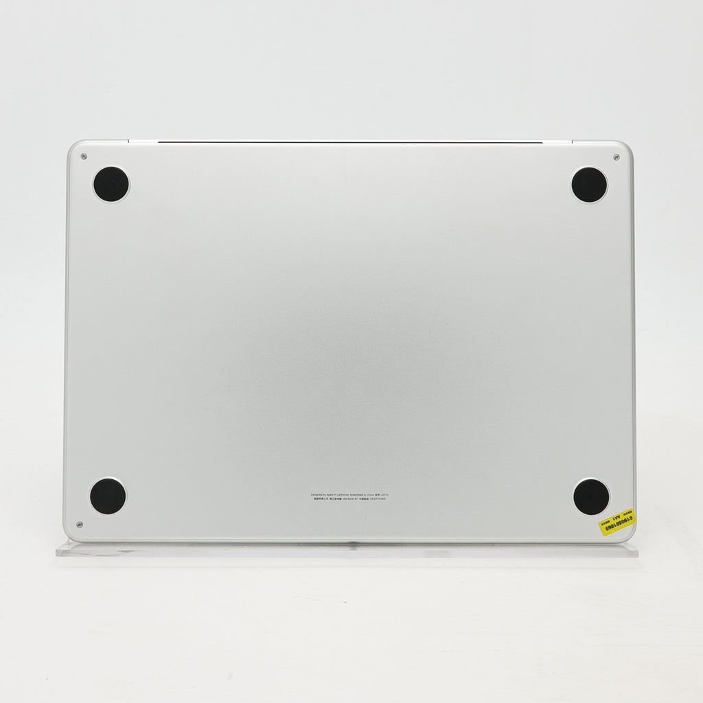 95新 Apple MacBook Air 24年 13寸 M3（8+8核） 8G RAM 256G SSD 銀色