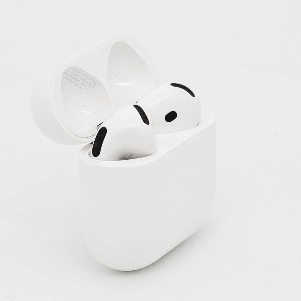 99新 Apple AirPods 5 白色
