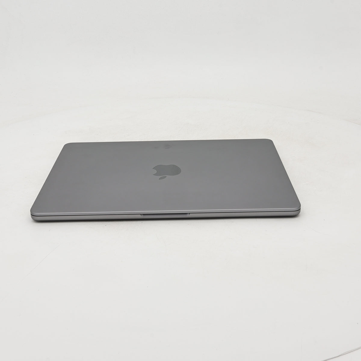 95新 Apple MacBook Air 22年 13寸 M2（8+8核） 8G RAM 256G SSD 深空灰色