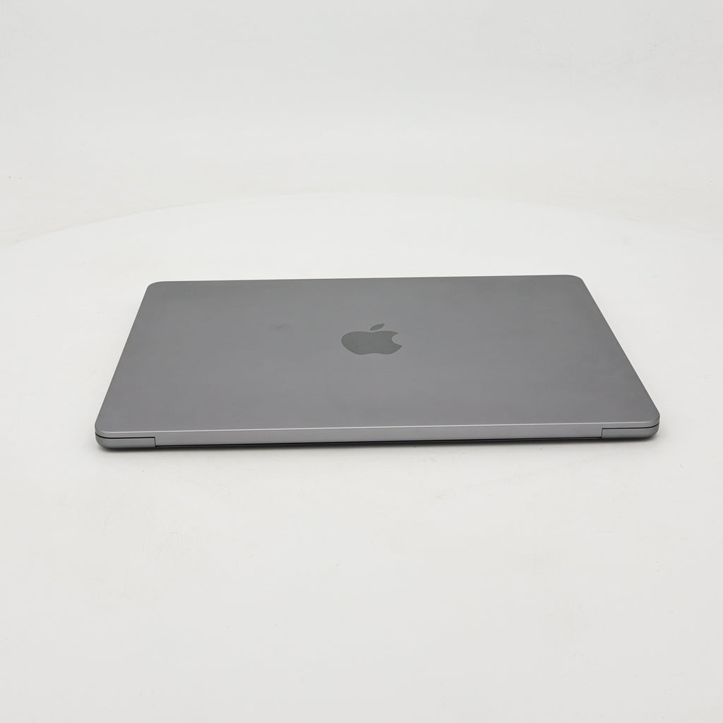 95新 Apple MacBook Air 22年 13寸 M2（8+8核） 8G RAM 256G SSD 深空灰色