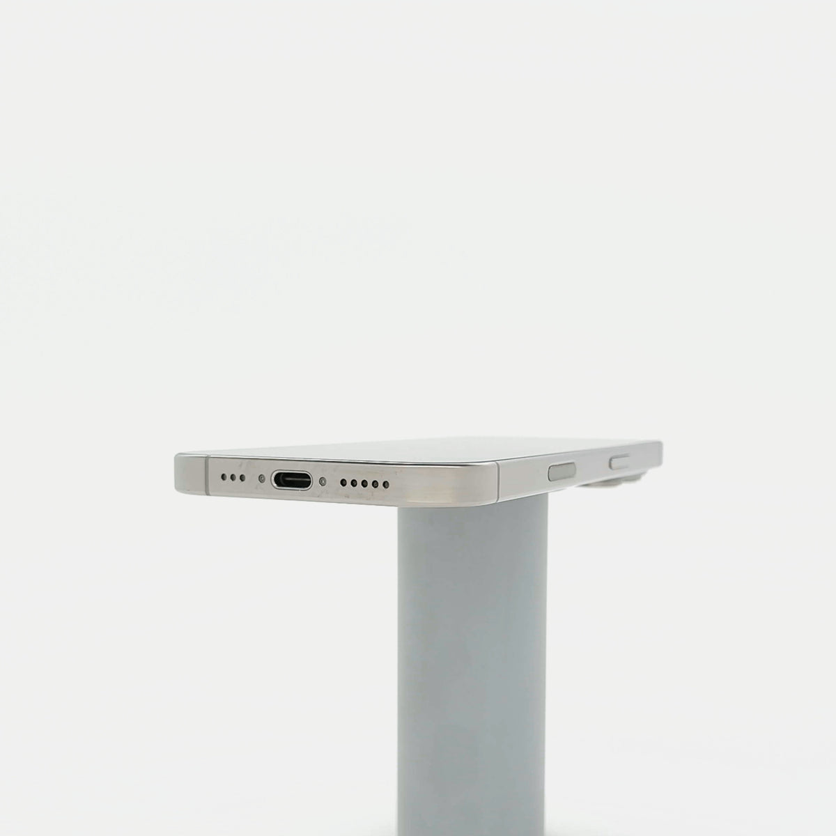 95新 Apple iPhone 16 Pro 128G 原色鈦金屬 中國大陸版