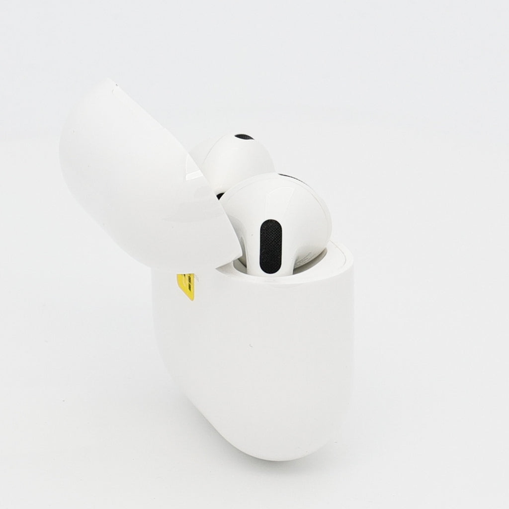 99新 Apple AirPods 4 (支持主動降噪) 白色
