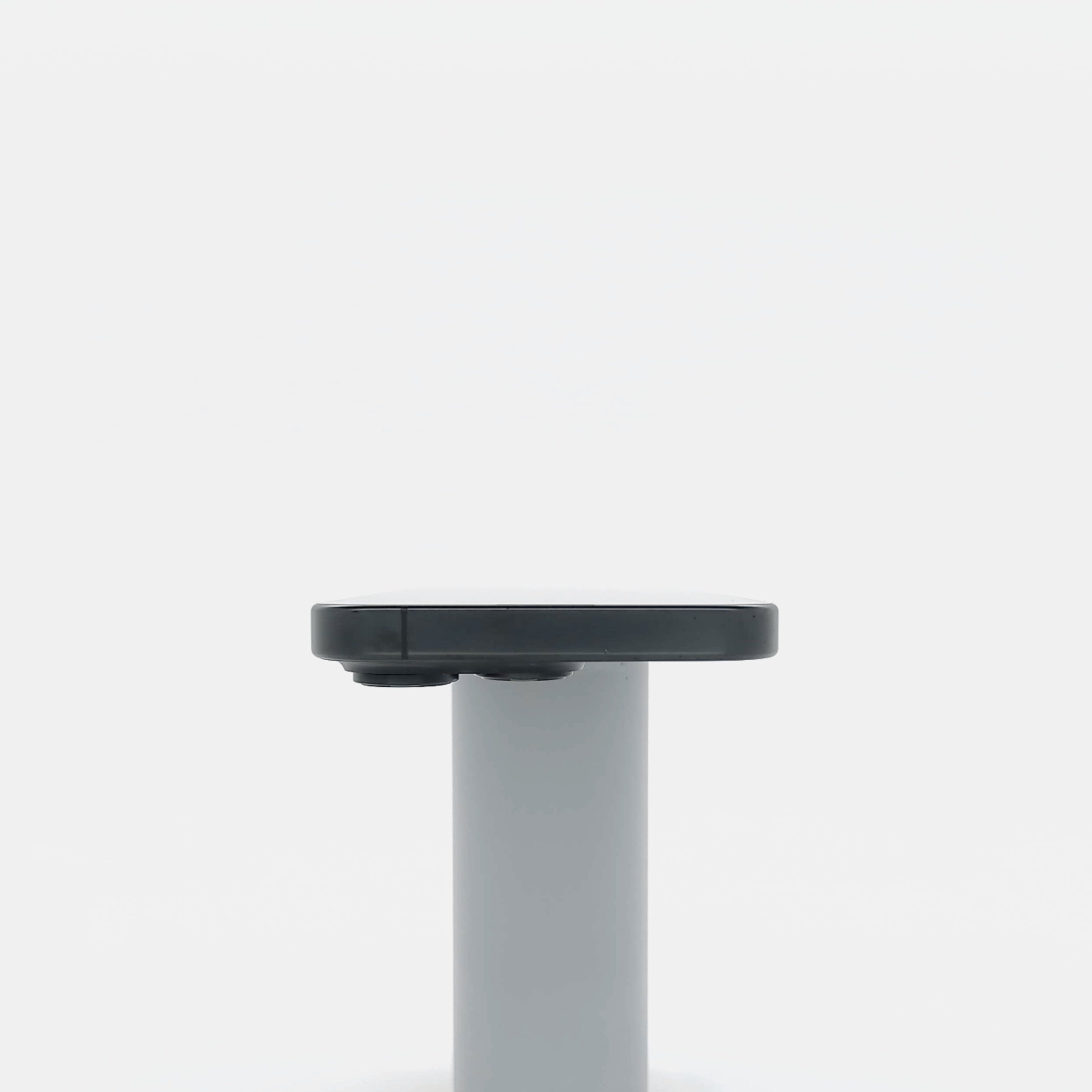 95新 Apple iPhone 16 Pro 128G 黑色鈦金屬 中國大陸版
