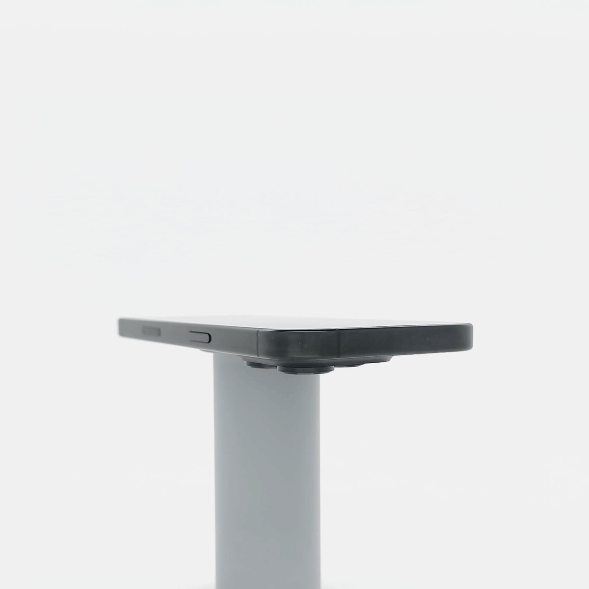 95新 Apple iPhone 16 Pro 128G 黑色鈦金屬 中國大陸版