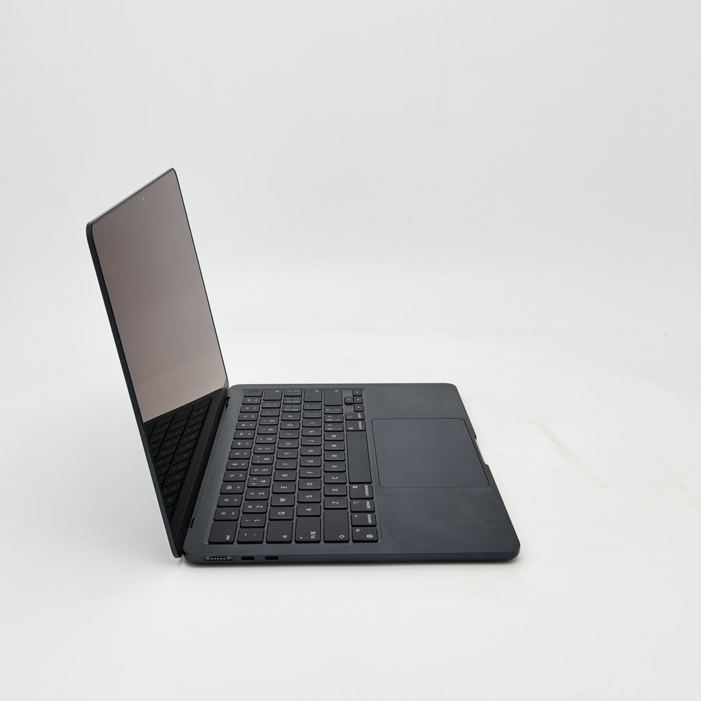 99新 Apple MacBook Air 22年 13寸 M2（8+8核） 16G RAM 256G SSD 午夜色