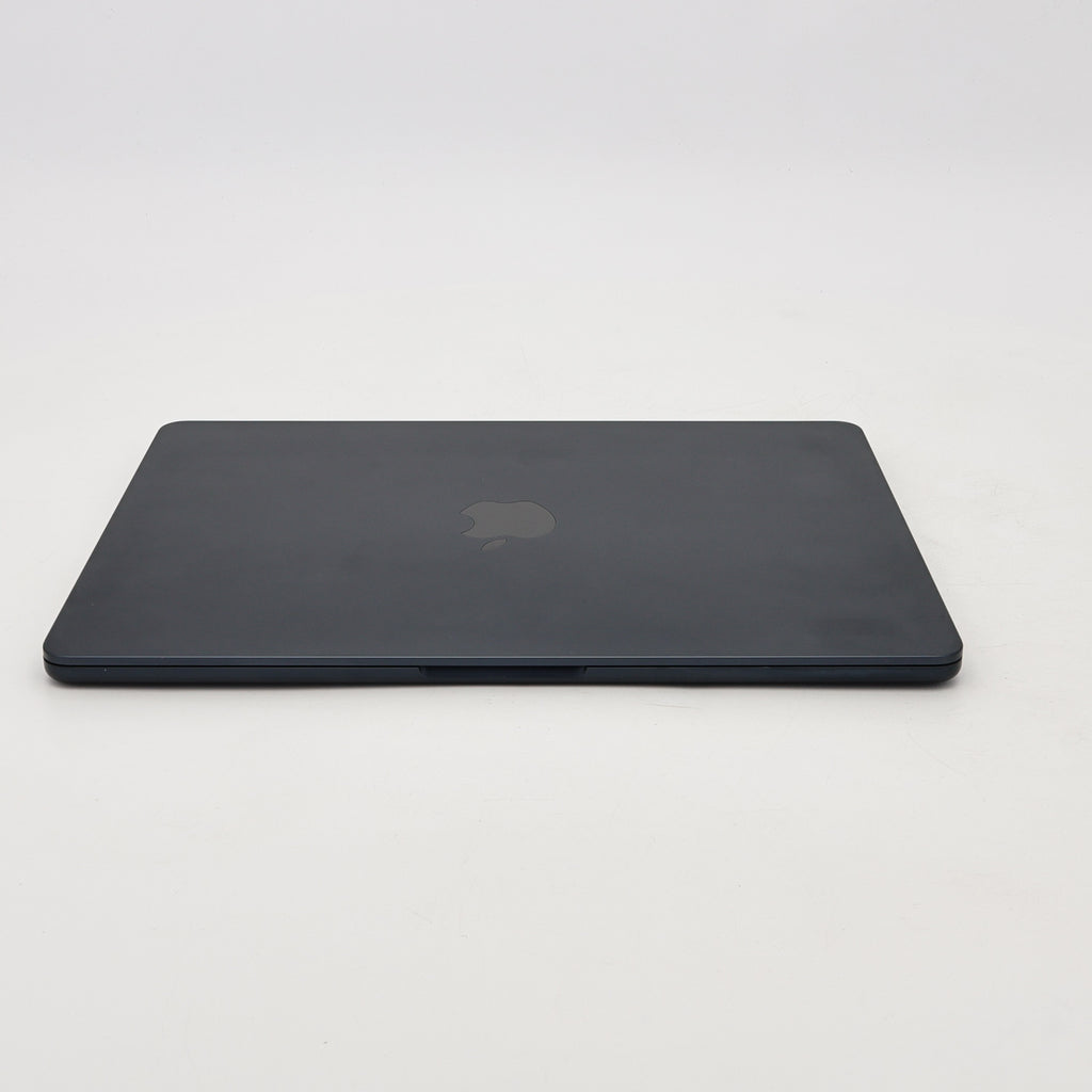 95新 Apple MacBook Air 24年 13寸 M3（8+8核） 8G RAM 256G SSD 午夜色