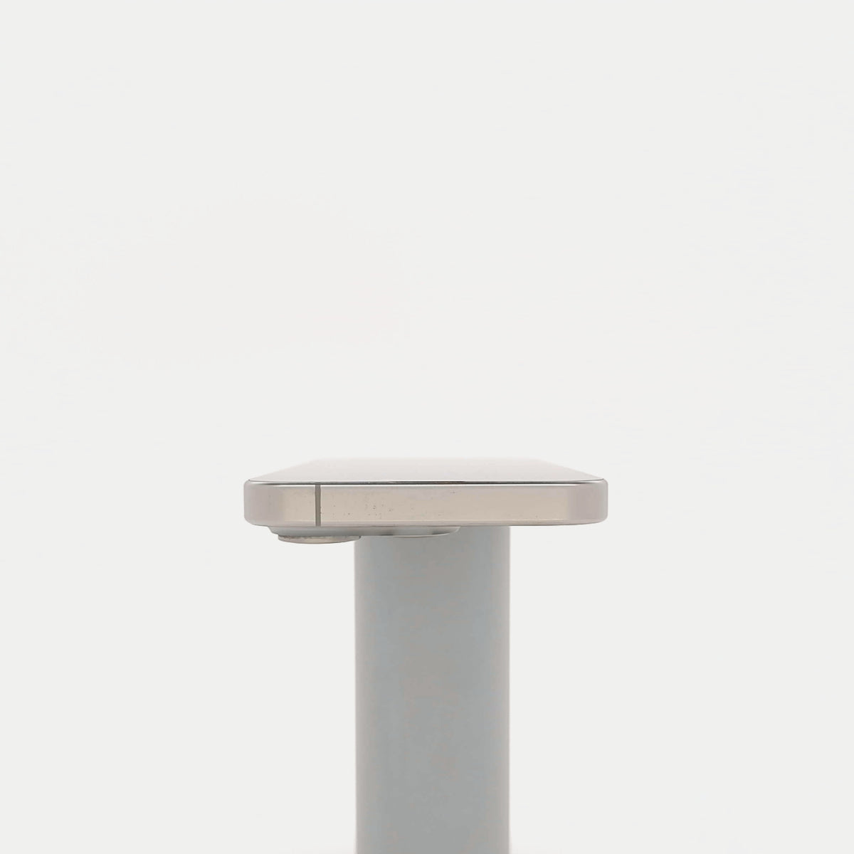95新 Apple iPhone 15 Pro 128G 原色鈦金屬 中國大陸版