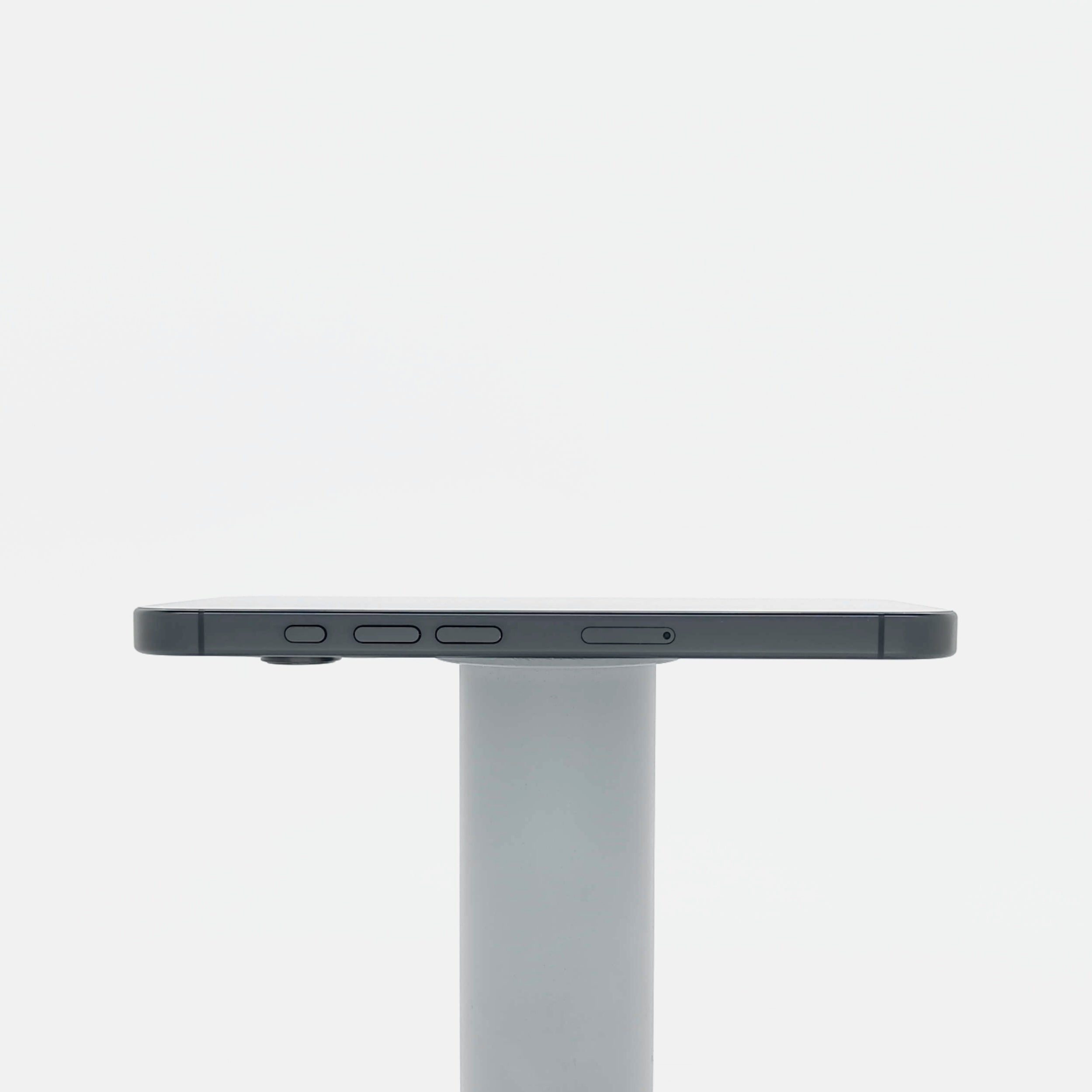 95新 Apple iPhone 16 Pro 128G 黑色鈦金屬 中國大陸版