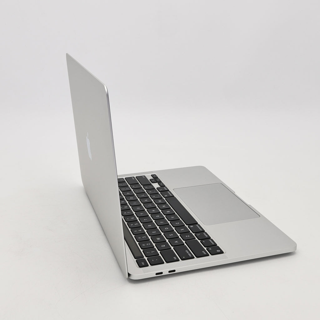 95新 Apple MacBook Pro 22年 13寸 M2（8+10核） 8G RAM 512G SSD 銀色