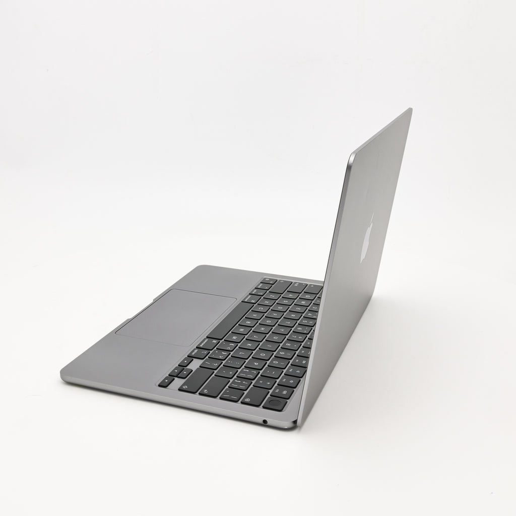 95新 Apple MacBook Air 22年 13寸 M2（8+8核） 8G RAM 256G SSD 深空灰色