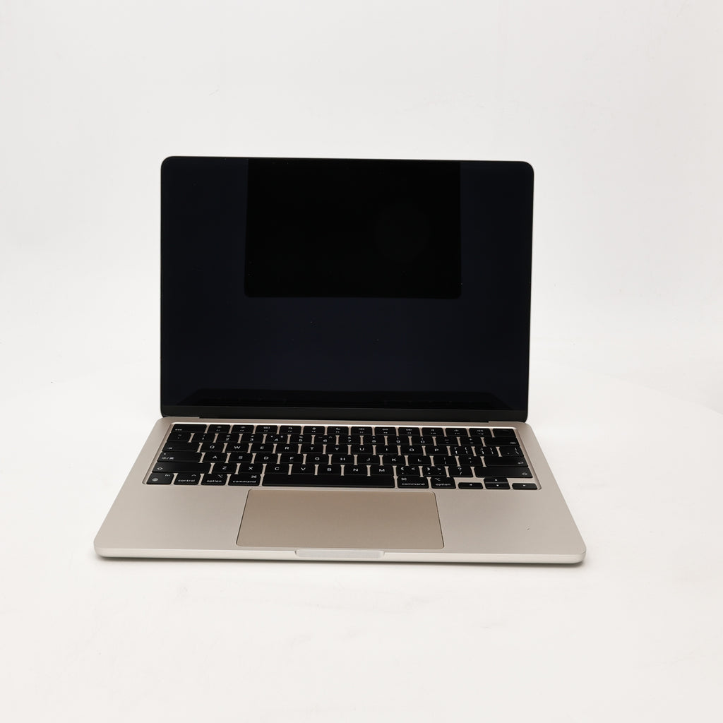 95新 Apple MacBook Air 22年 13寸 M2（8+8核） 8G RAM 256G SSD 星光色