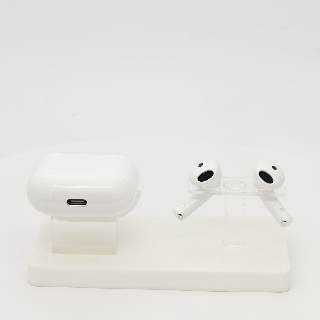 99新 Apple AirPods 5 白色