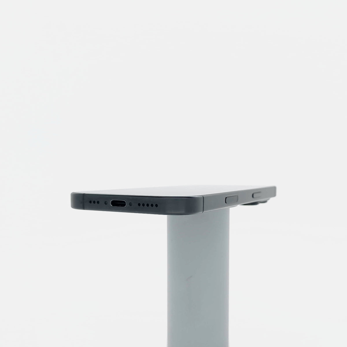 95新 Apple iPhone 16 Pro 128G 黑色鈦金屬 中國大陸版