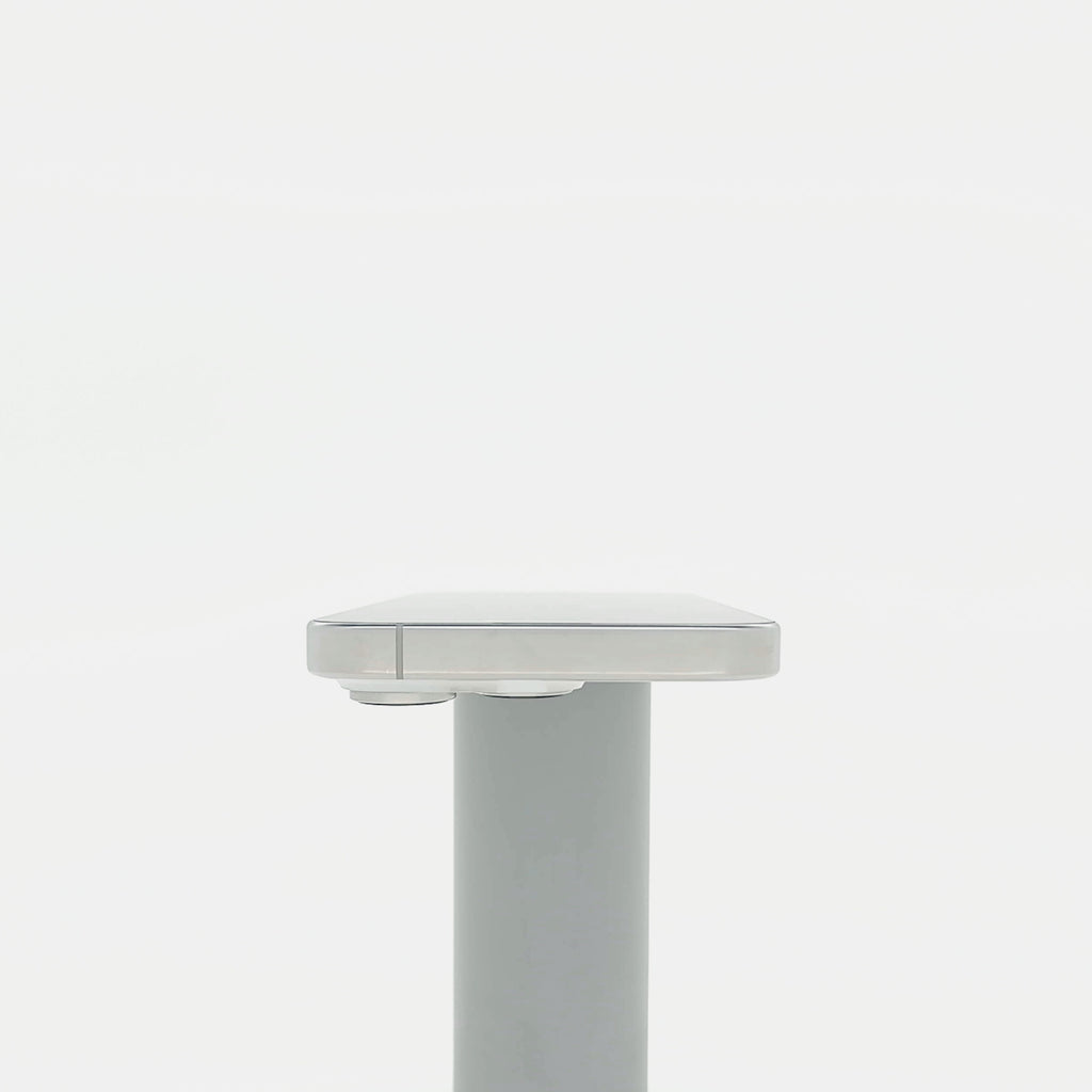 95新 Apple iPhone 16 Pro 128G 白色鈦金屬 中國大陸版