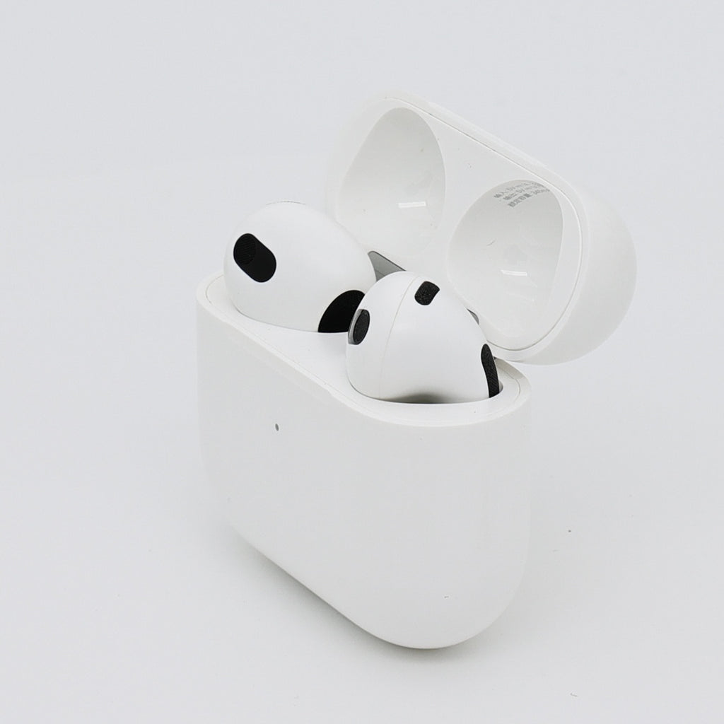 99新 Apple AirPods 3 白色