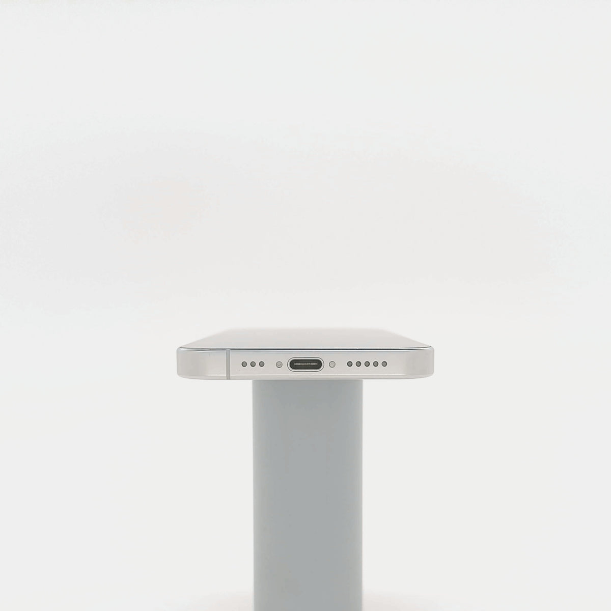 95新 Apple iPhone 16 Pro 128G 白色鈦金屬 中國大陸版