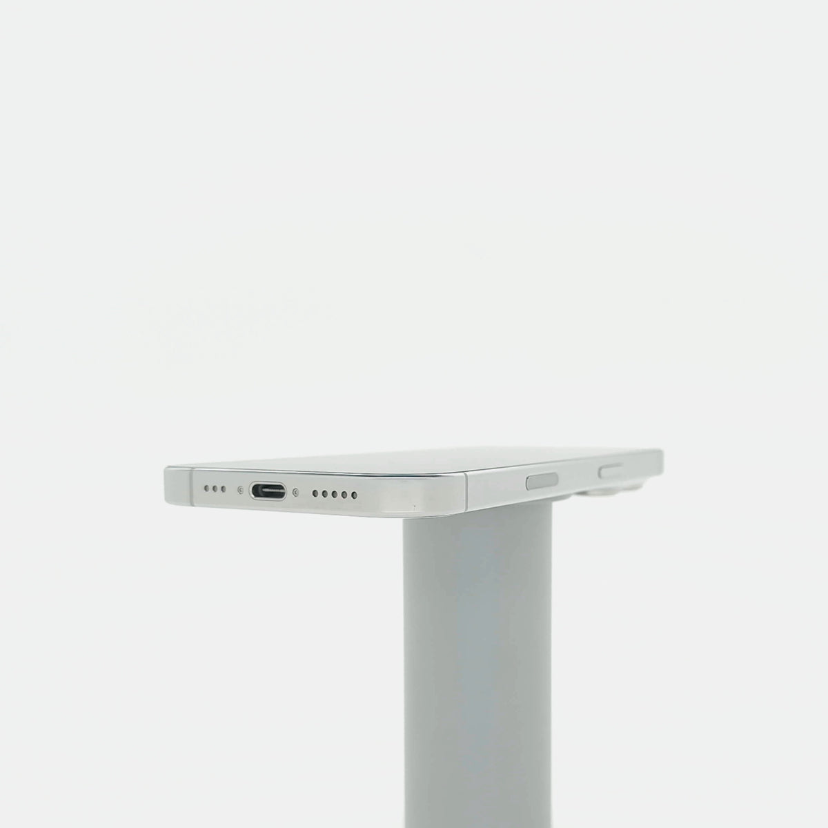 95新 Apple iPhone 16 Pro 128G 白色鈦金屬 中國大陸版
