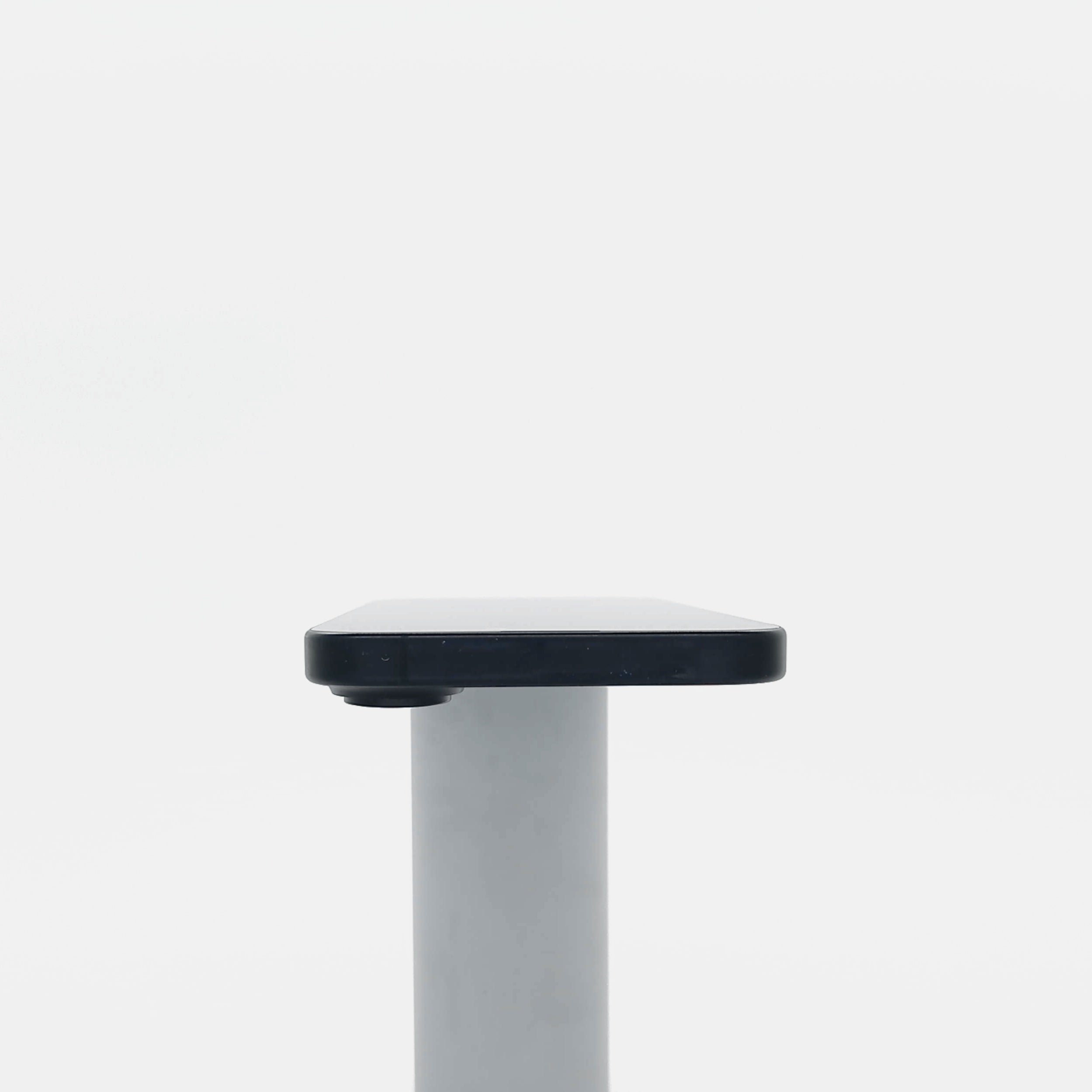 95新 Apple iPhone 16 128G 黑色 中國大陸版