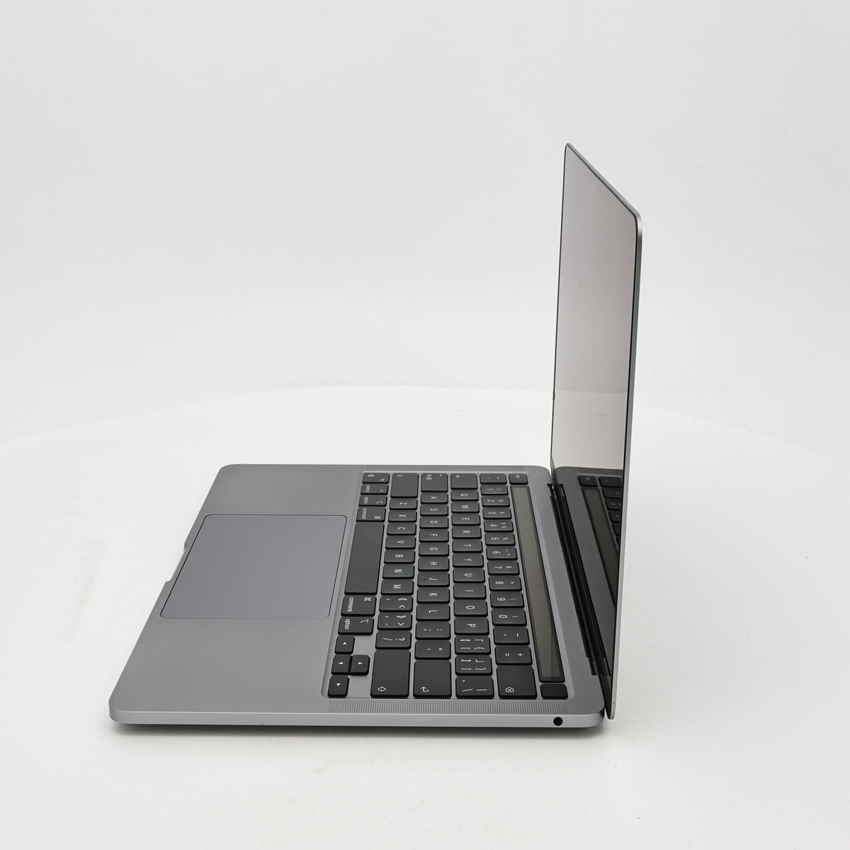95新 Apple MacBook Pro 22年 13寸 M2（8+10核） 8G RAM 512G SSD 深空灰色