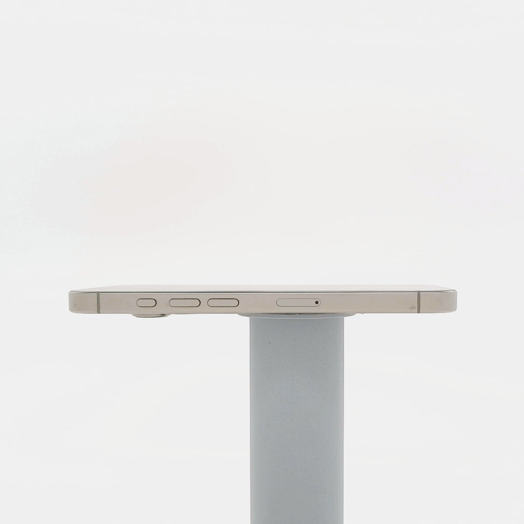 95新 Apple iPhone 16 Pro 256G 原色鈦金屬 中國大陸版
