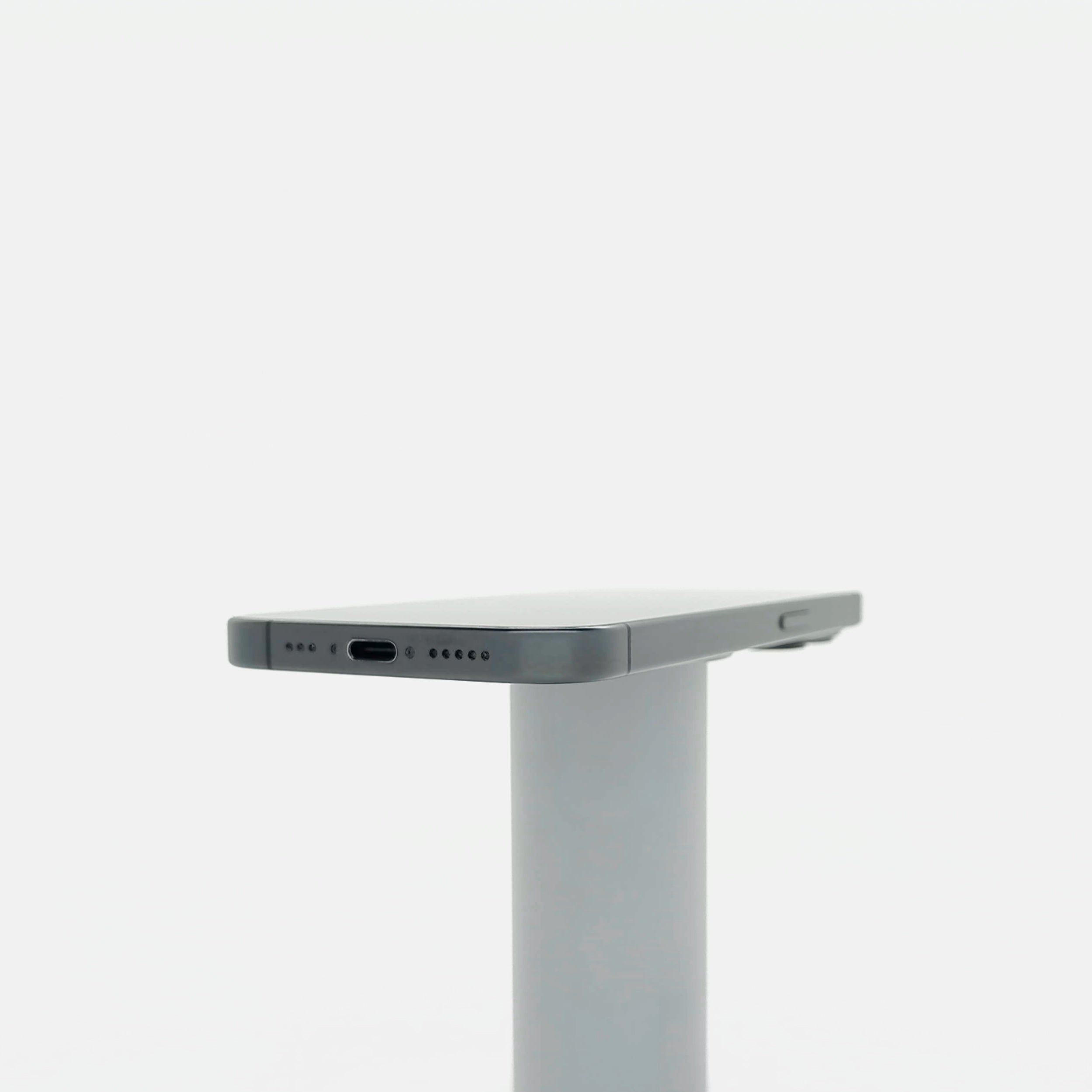 95新 Apple iPhone 15 Pro 128G 黑色鈦金屬 中國大陸版
