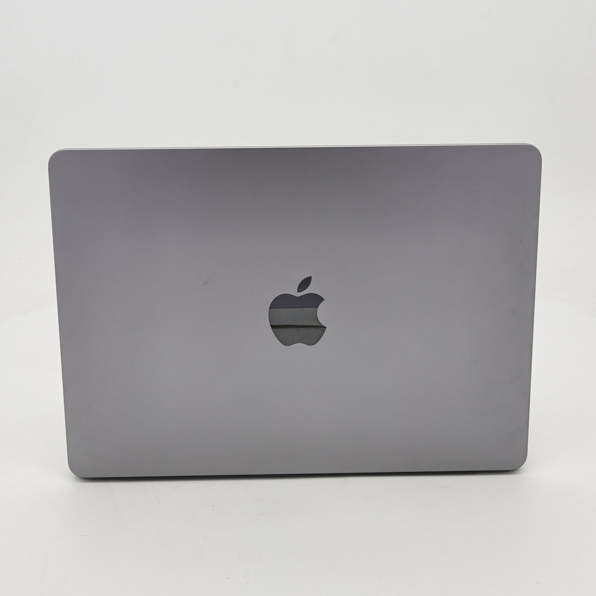 95新 Apple MacBook Air 22年 13寸 M2（8+8核） 8G RAM 256G SSD 深空灰色