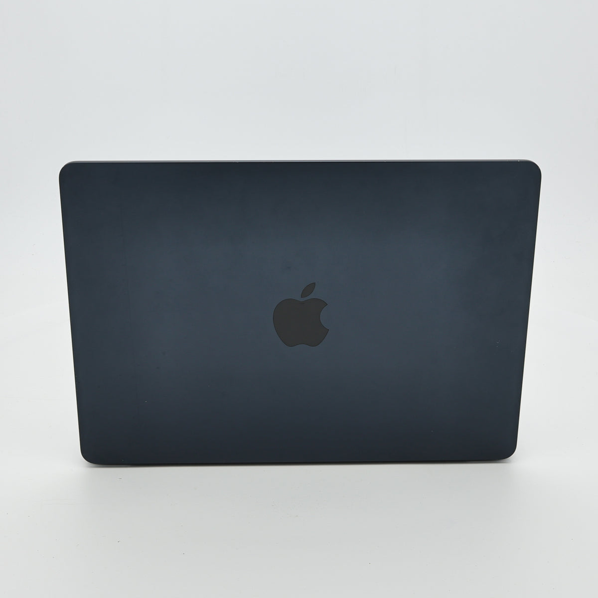 95新 Apple MacBook Air 22年 13寸 M2（8+8核） 8G RAM 256G SSD 午夜色
