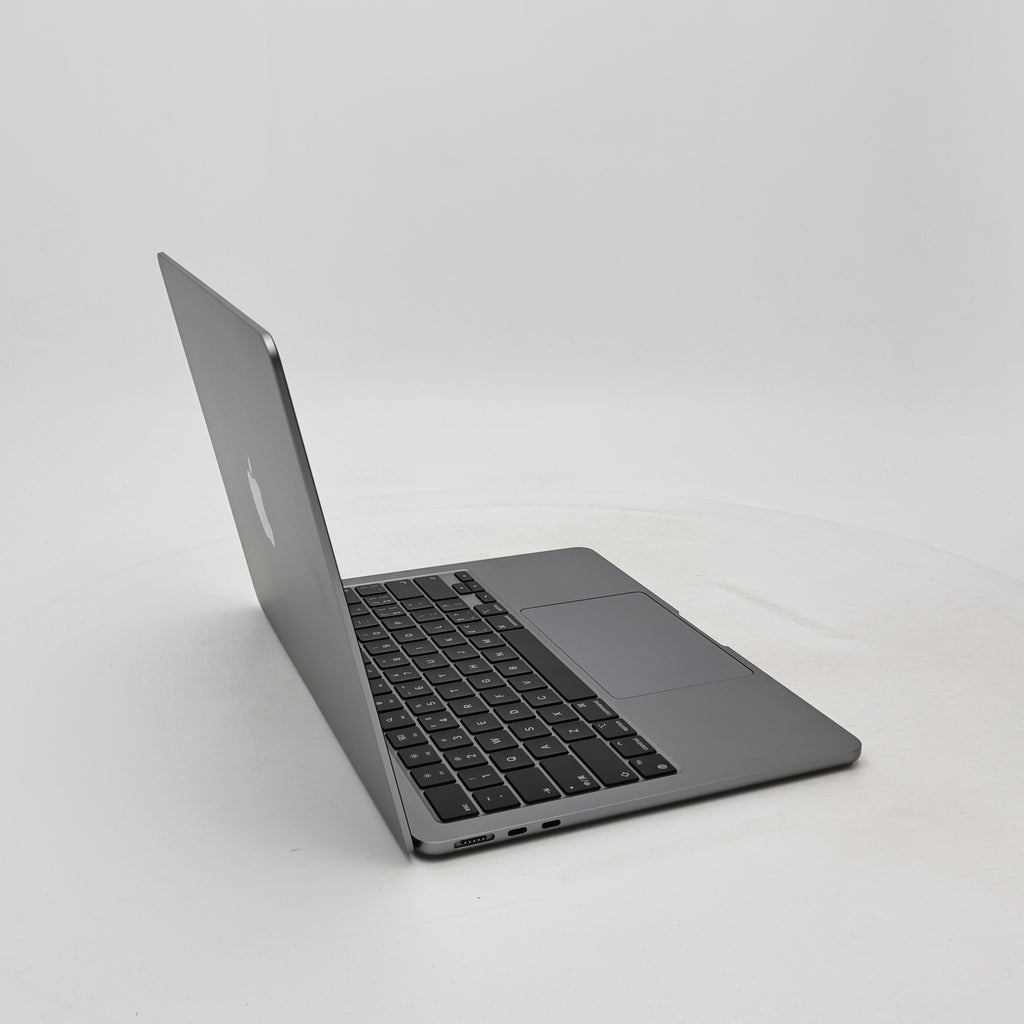 99新 Apple MacBook Air 22年 13寸 M2（8+8核） 8G RAM 256G SSD 深空灰色