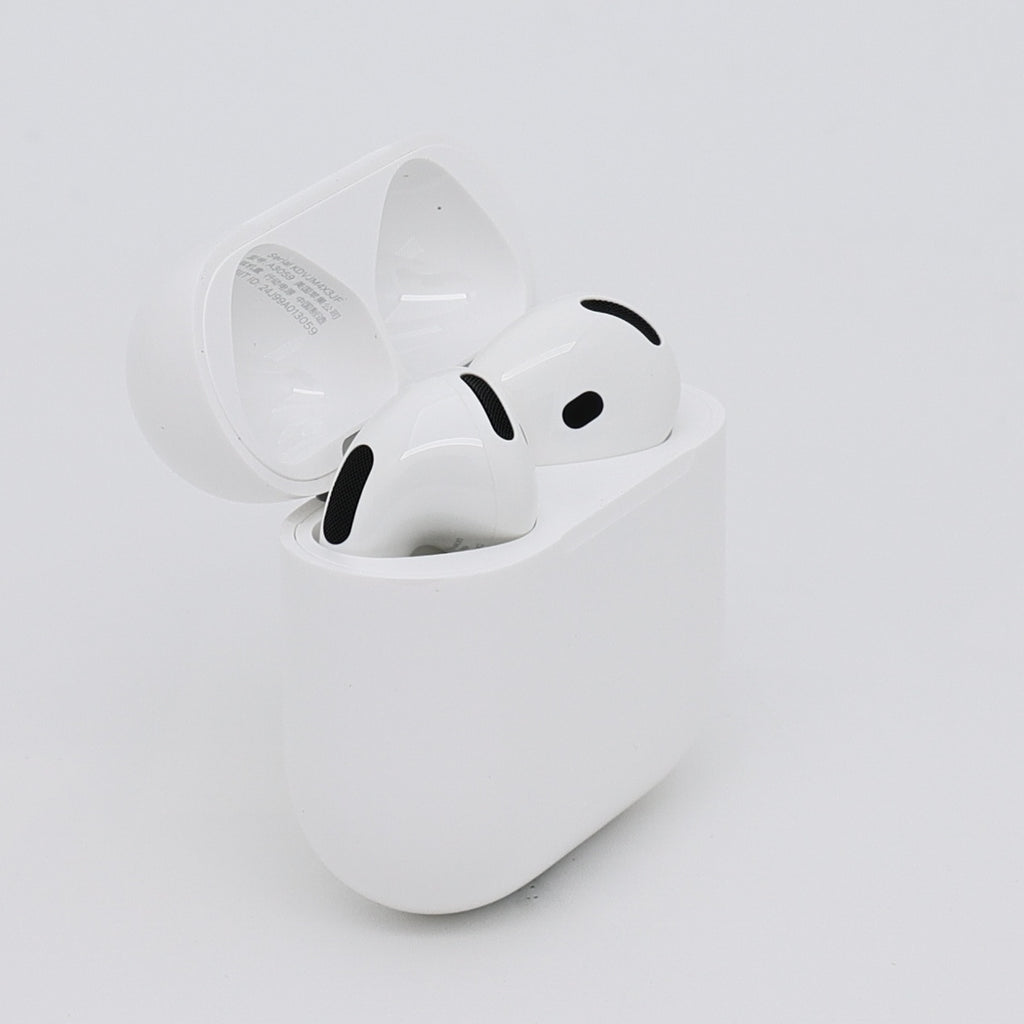 99新 Apple AirPods 4 (支持主動降噪) 白色