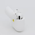 99新 Apple AirPods 5 白色