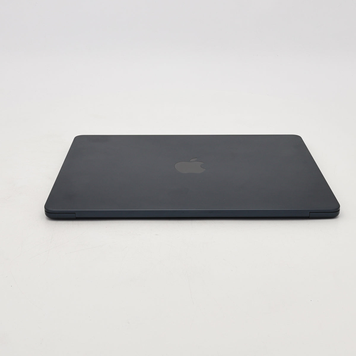 95新 Apple MacBook Air 24年 13寸 M3（8+8核） 8G RAM 256G SSD 午夜色