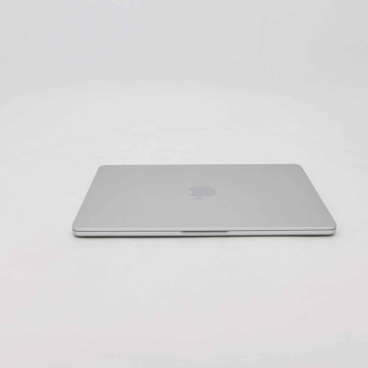 95新 Apple MacBook Air 22年 13寸 M2（8+8核） 8G RAM 512G SSD 銀色