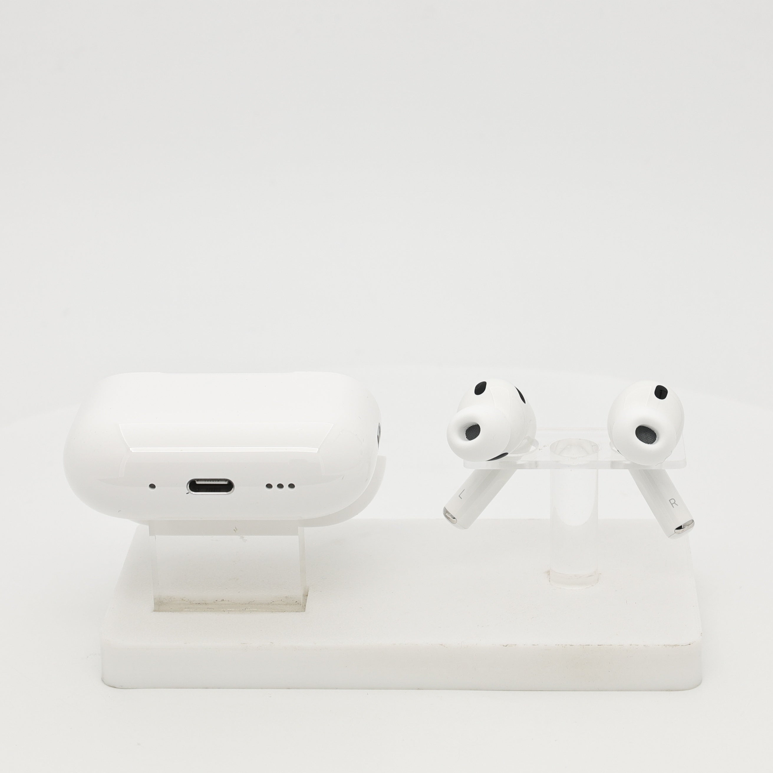 99新 Apple AirPods Pro 3 白色