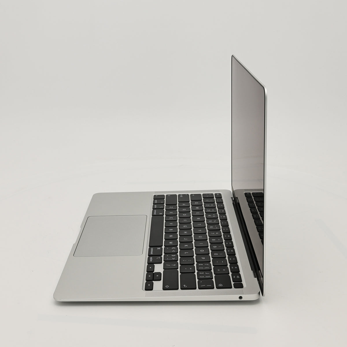 95新 Apple MacBook Air 20年 13寸 i5 1.1G 8G RAM 512G SSD 銀色