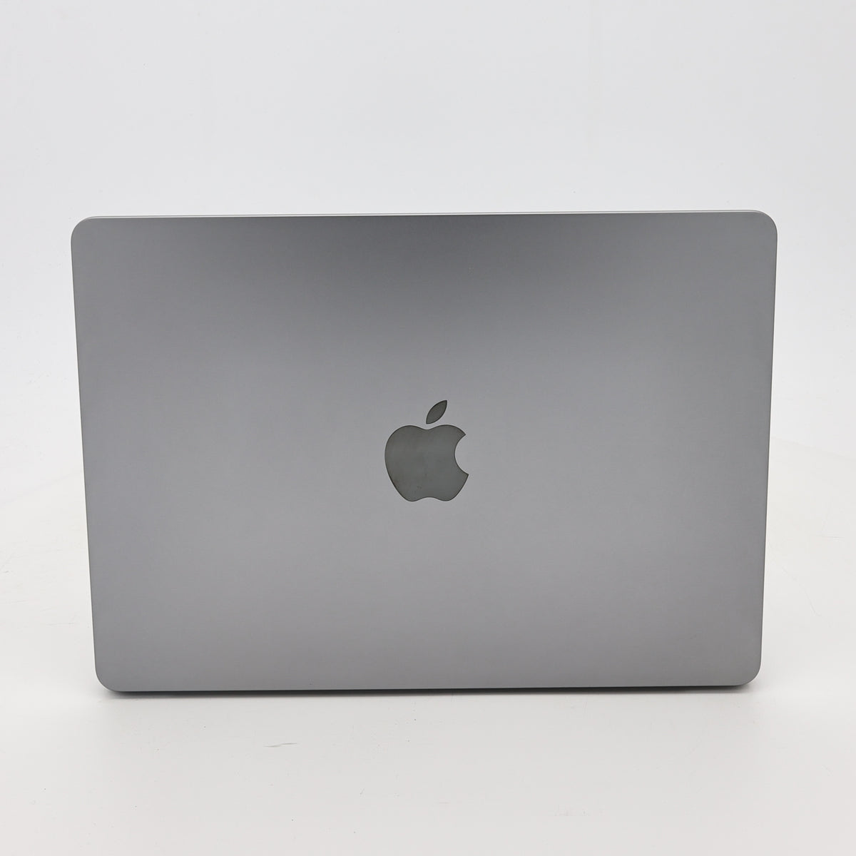 95新 Apple MacBook Air 22年 13寸 M2（8+8核） 8G RAM 256G SSD 深空灰色