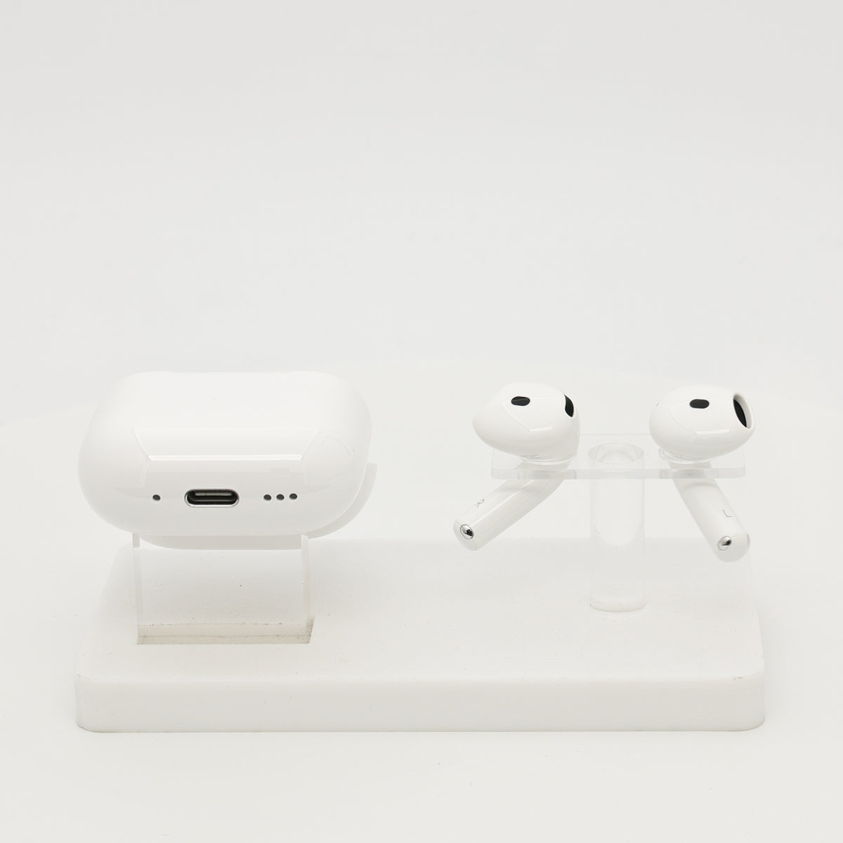 99新 Apple AirPods 4 (支持主动降噪) 白色