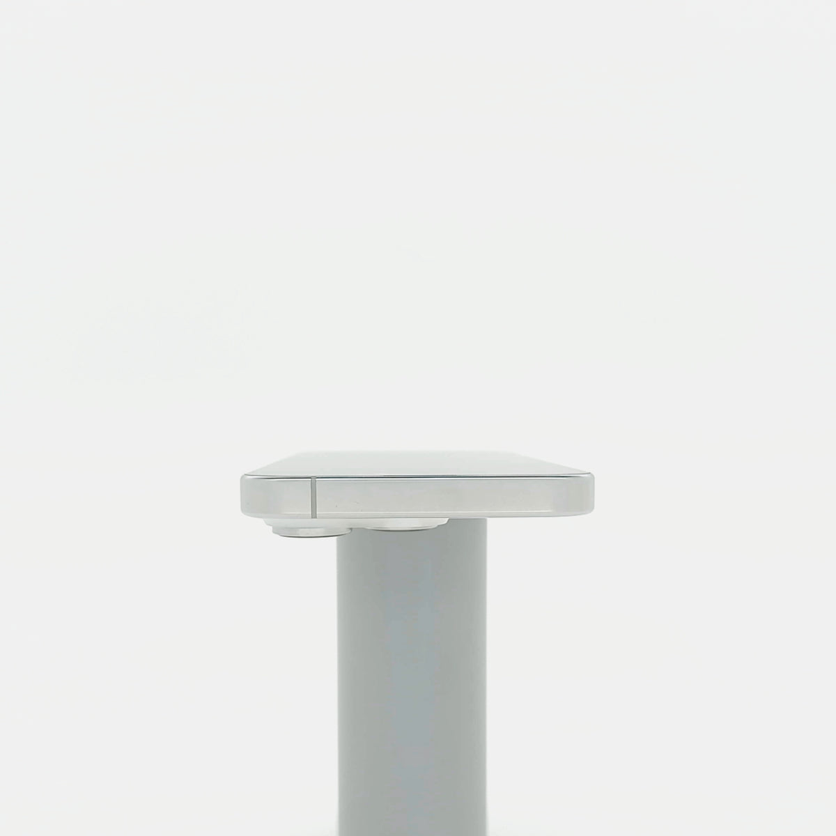 99新 Apple iPhone 16 Pro 128G 白色鈦金屬 中國大陸版