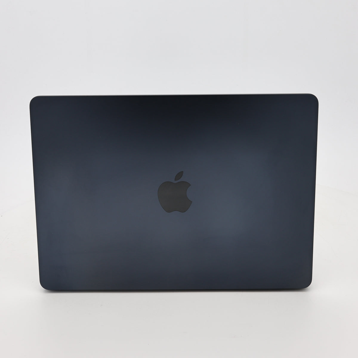 95新 Apple MacBook Air 24年 13寸 M3（8+8核） 8G RAM 256G SSD 午夜色