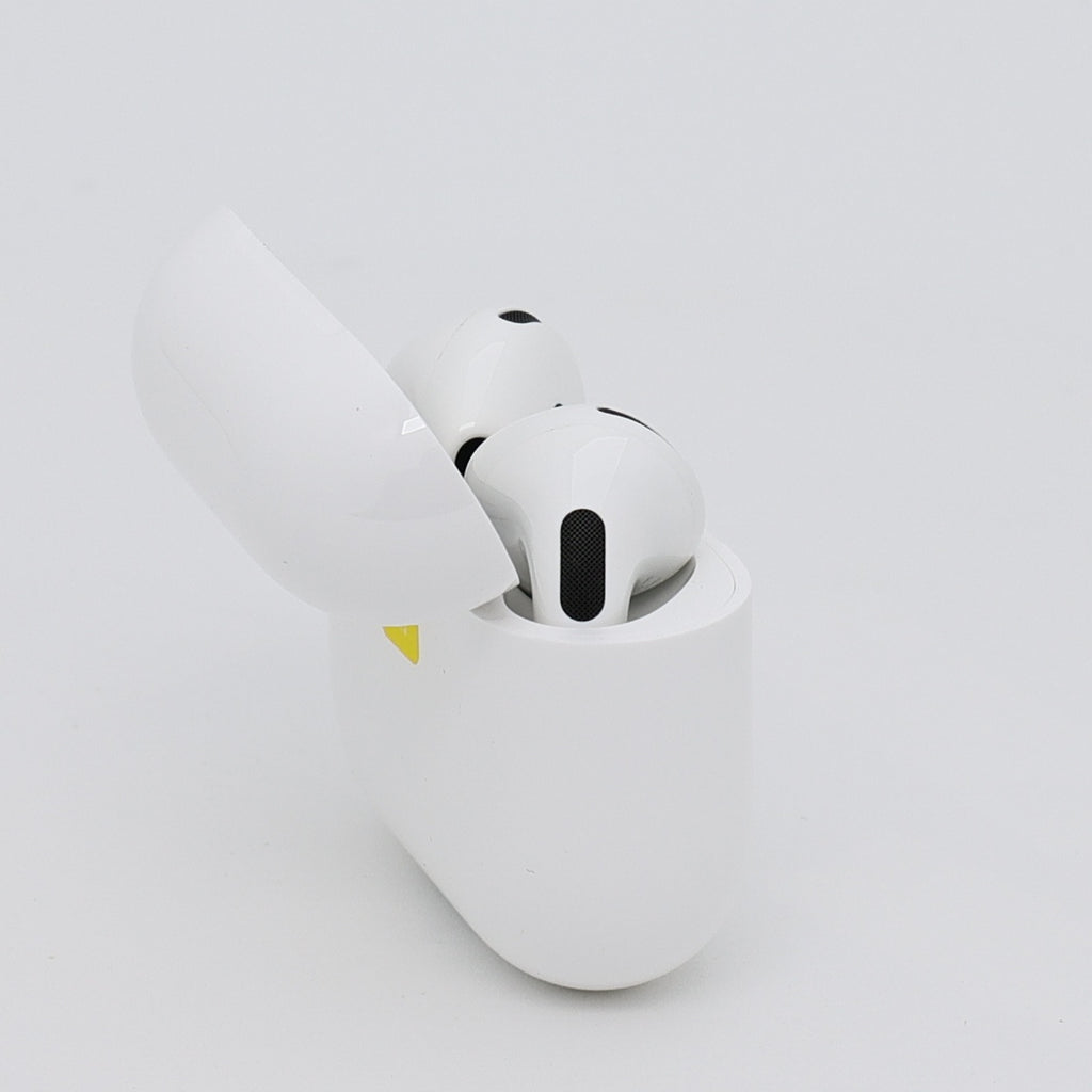 99新 Apple AirPods 5 白色